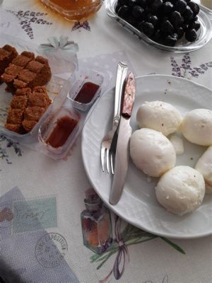  Çiğ Köfteli Mantının İçinde Gizlenen Umami Bombası: Lezzet Yolculuğu Zhumadian'da Başlıyor!