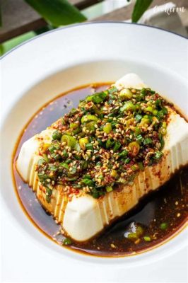  Mianyang Suantang Shuizhuyu:  Acidity Dances on Your Tongue While Silken Tofu Embraces Savory Broth